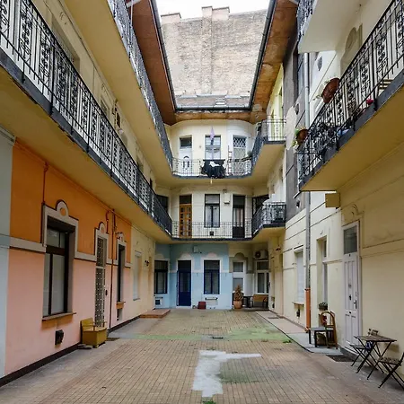 Mango Central Apartments * Budapest